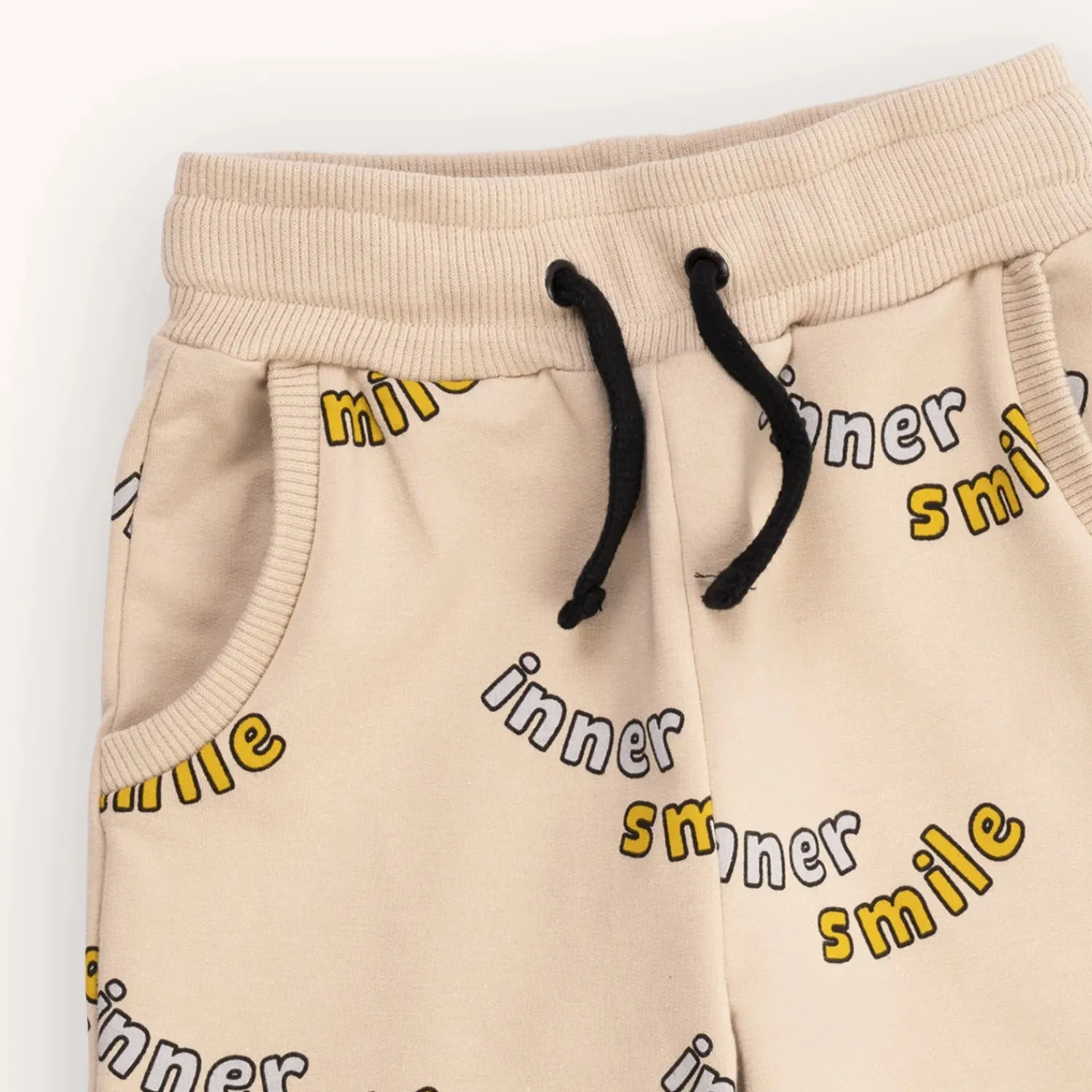 CARLIJNQ Shorts> Inner Smile - Bermuda