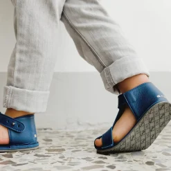 ili + charlie Shoes><noscript><img width=