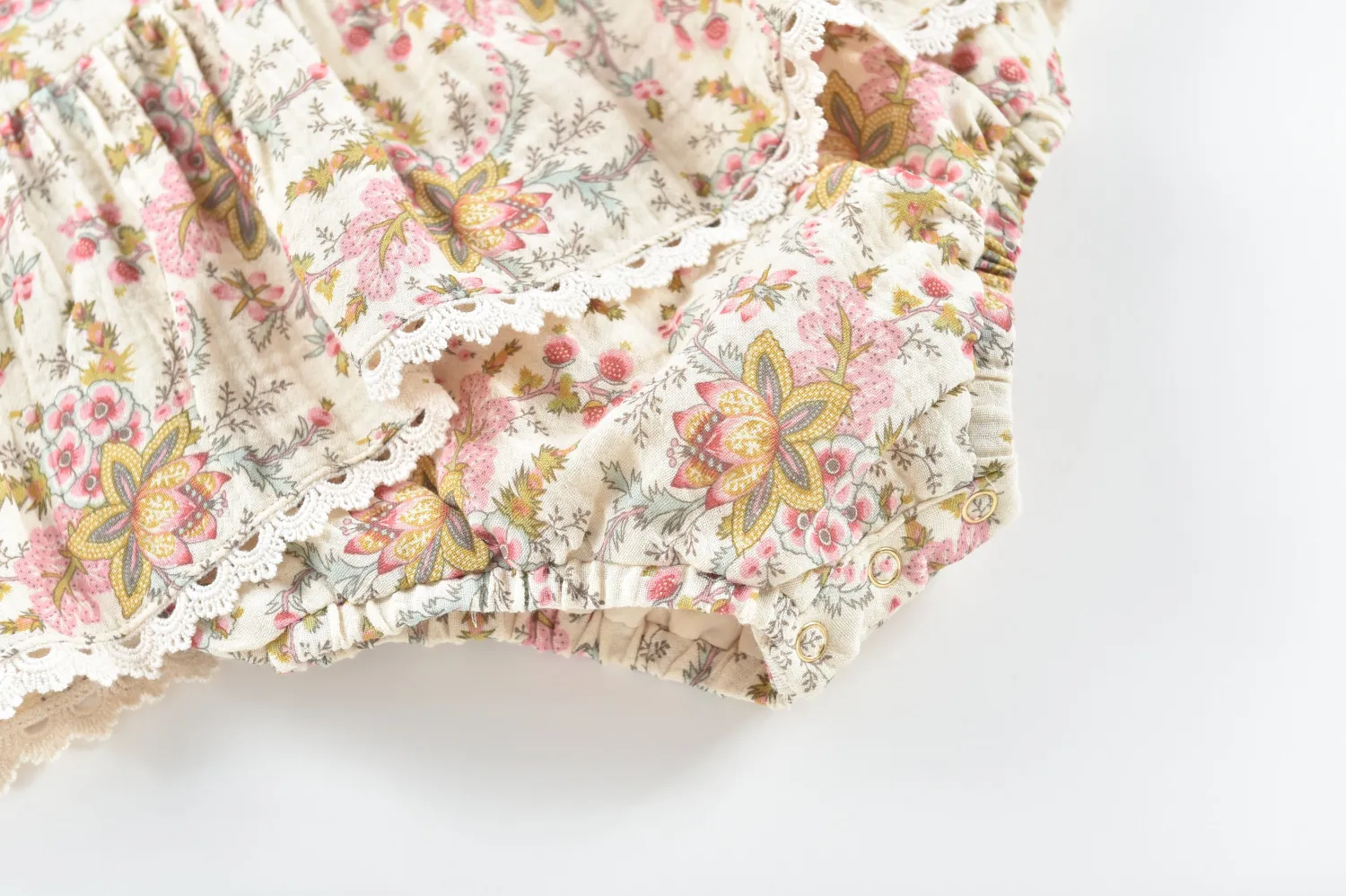 Louise Misha Rompers> Ghilena Rompers Cream French Flowers