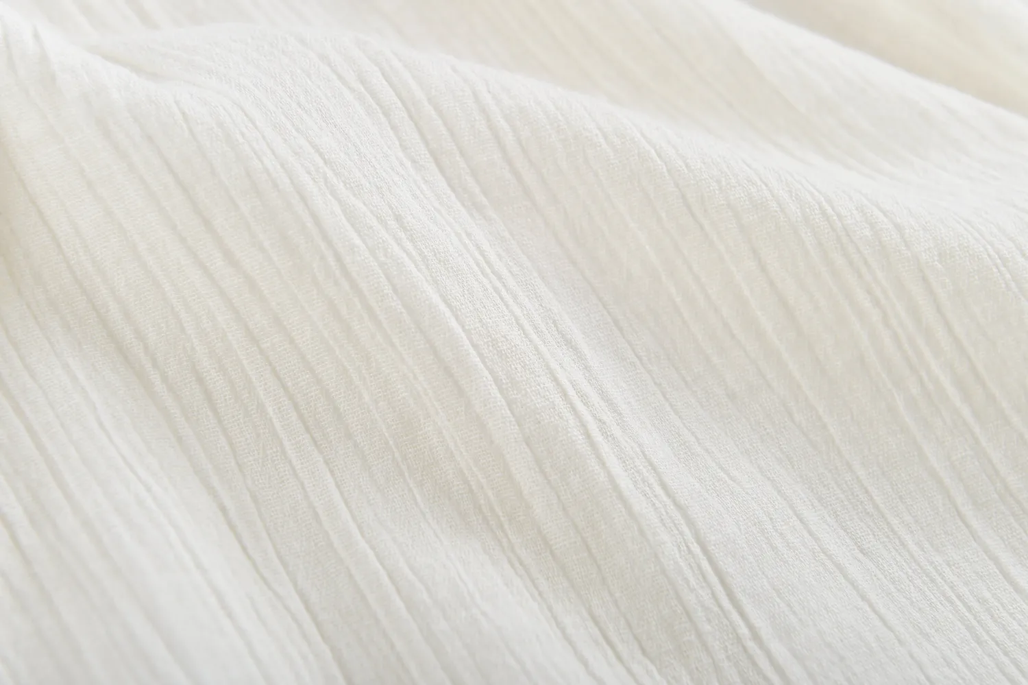 Louise Misha Shirts> Shirt Amod Off-White