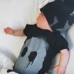 Nununu World Onesies> Baby Melting Mask Onesie Black