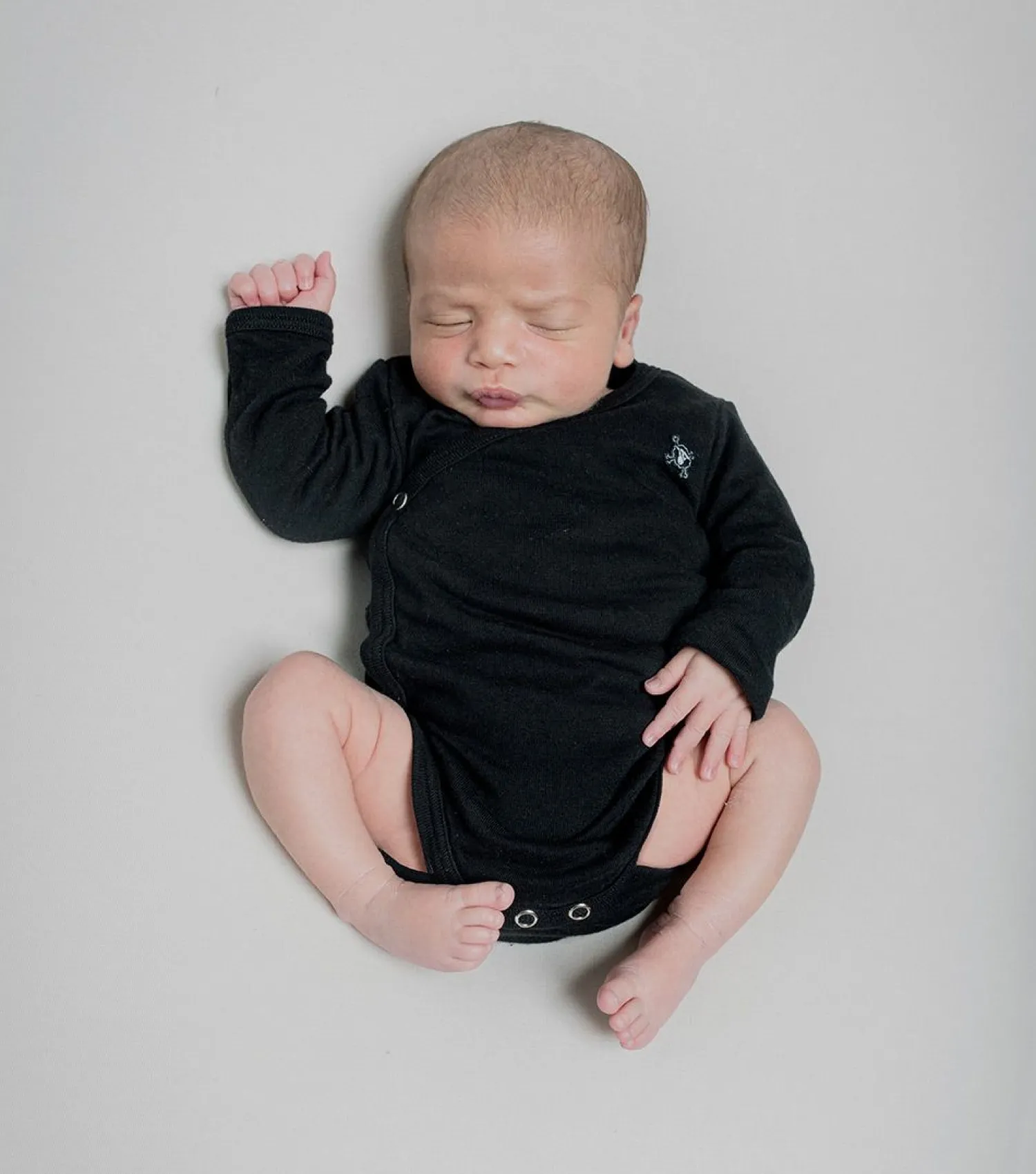Nununu World Onesies> Baby Soft Envelope Bodysuit White