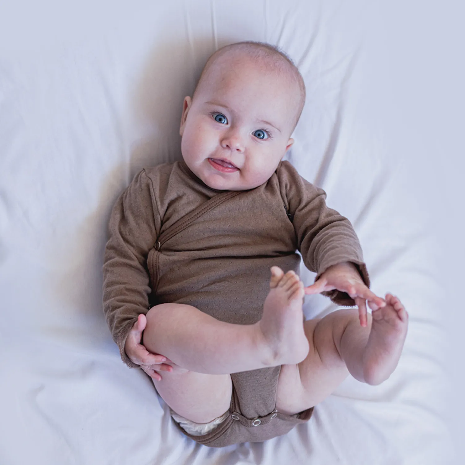Nununu World Onesies> Baby Soft Envelope Bodysuit Brown