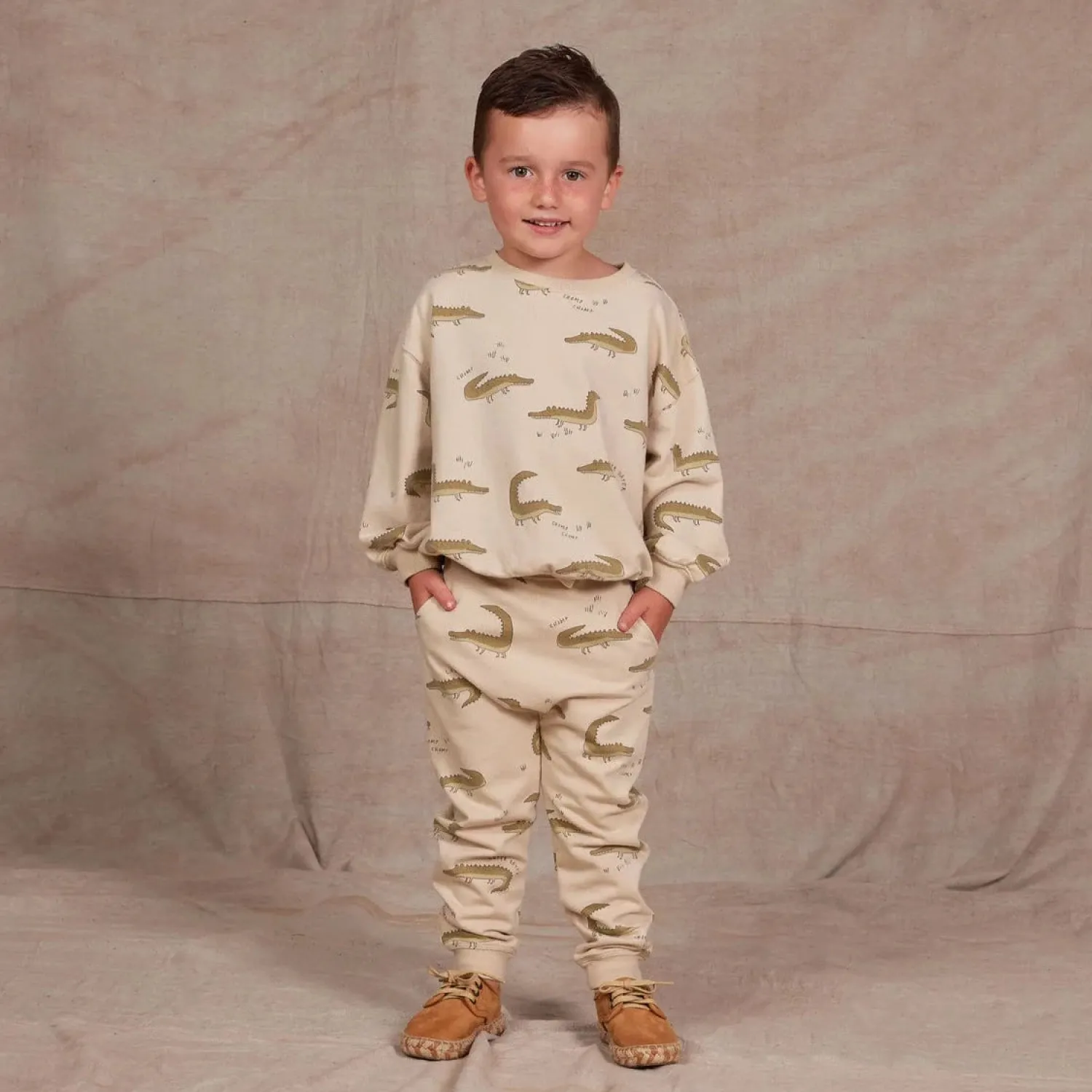 Rylee And Cru Sweatshirts>Rylee + Cru Crew Neck || Crocodiles