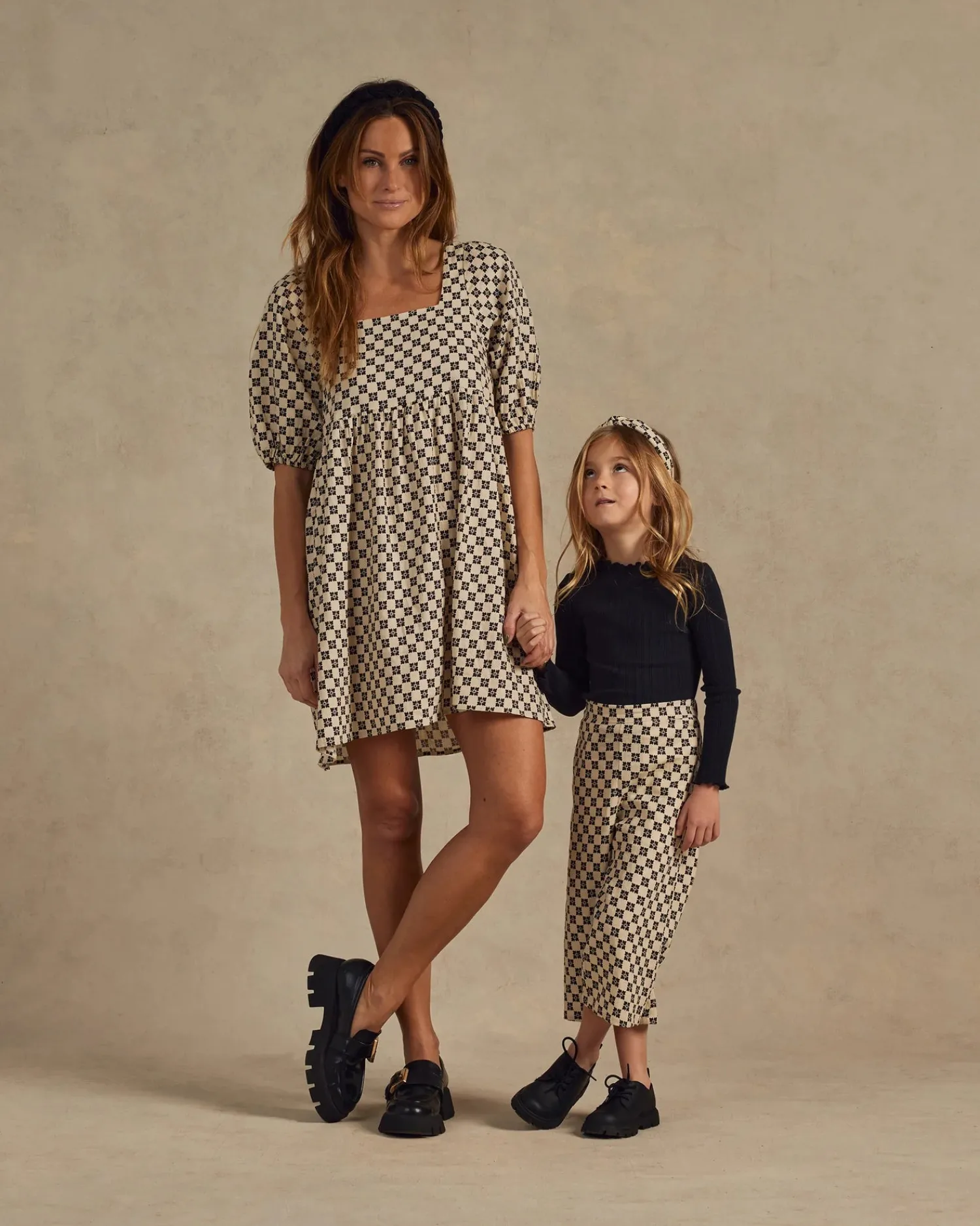 Rylee And Cru Blouses>Rylee + Cru Ribbed Long Sleeve Tee || Black