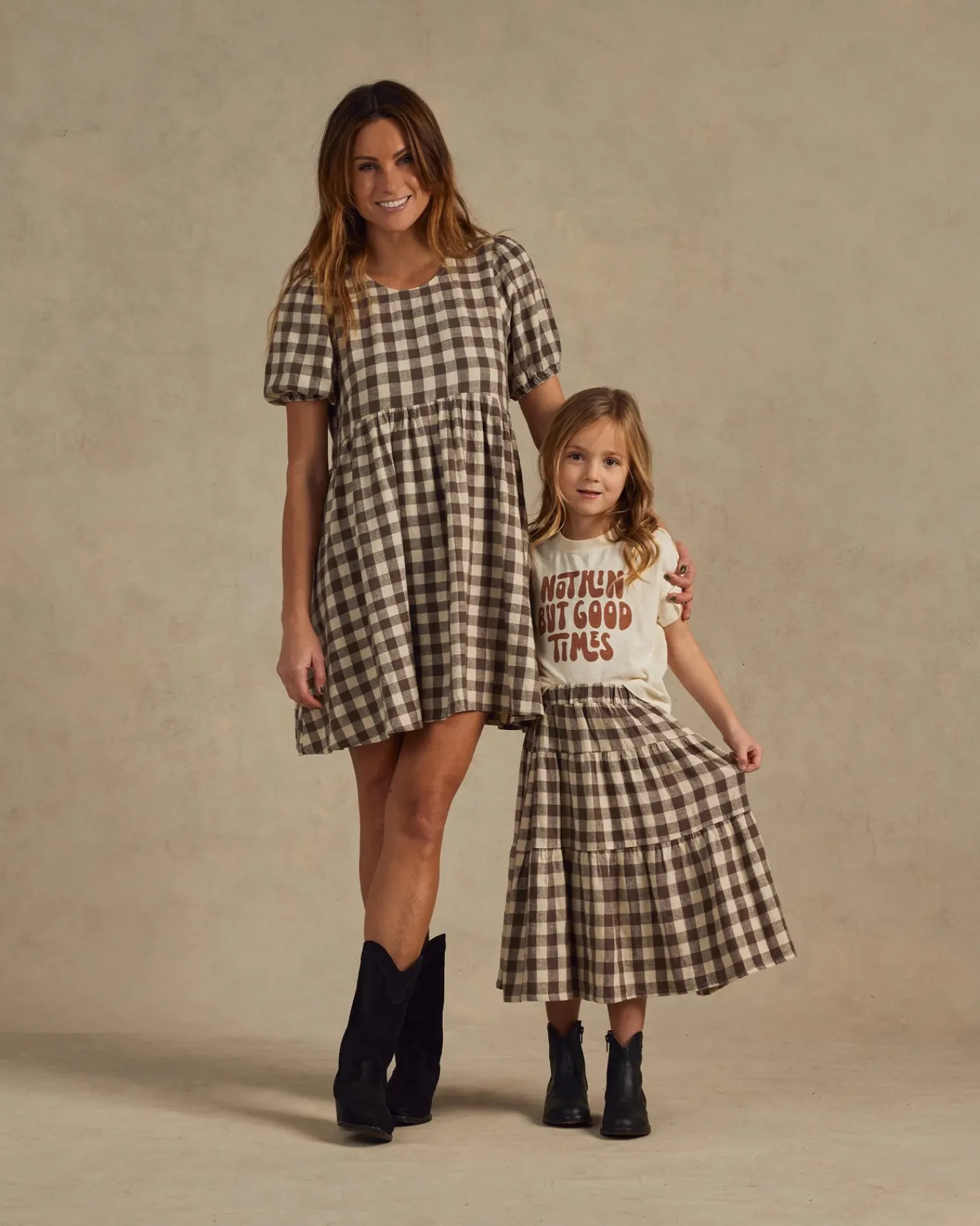 Rylee And Cru Dresses>Rylee + Cru Tiered Midi Skirt || Charcoal Check
