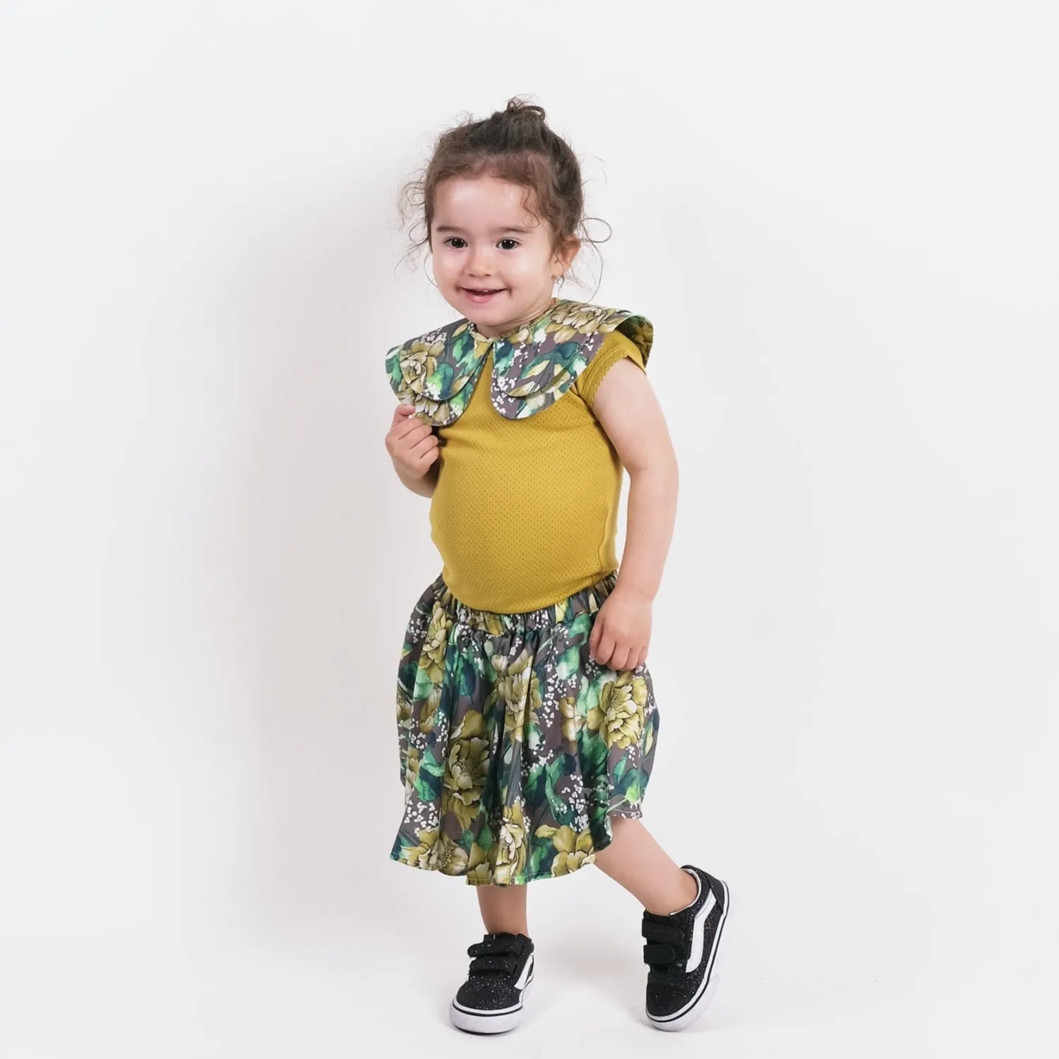 Wolf and Rita Onesies> Baby Carminho Yellow Flowers Onesies